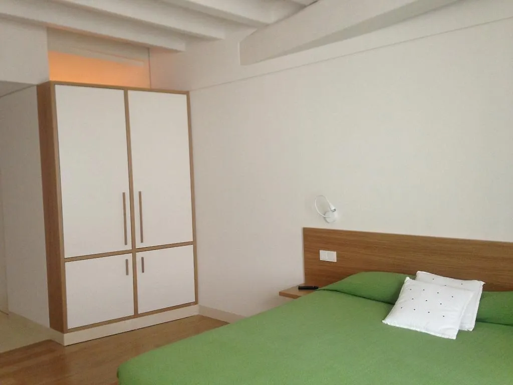 Konukevi Belle Arti Otel Bergamo